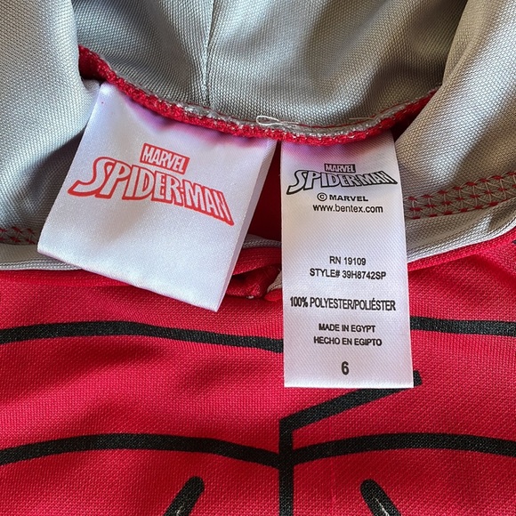 Marvel Spiderman Boys Pullover Hoodie with Pockets Size/Age 6 - Picture 7 of 7